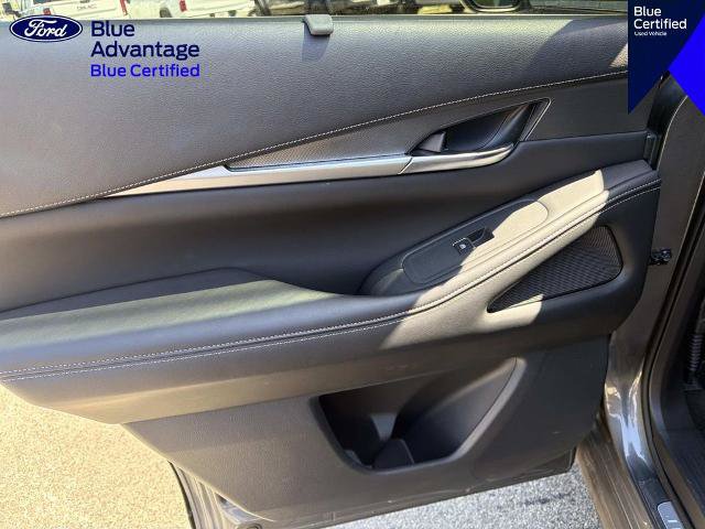 Used 2023 INFINITI QX60 Luxe w/ Cargo Package FWD image 11