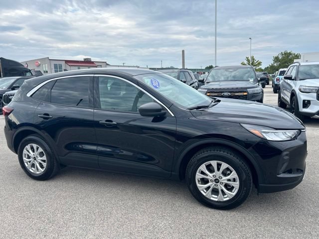 Certified 2023 Ford Escape Active AWD/4WD image 5