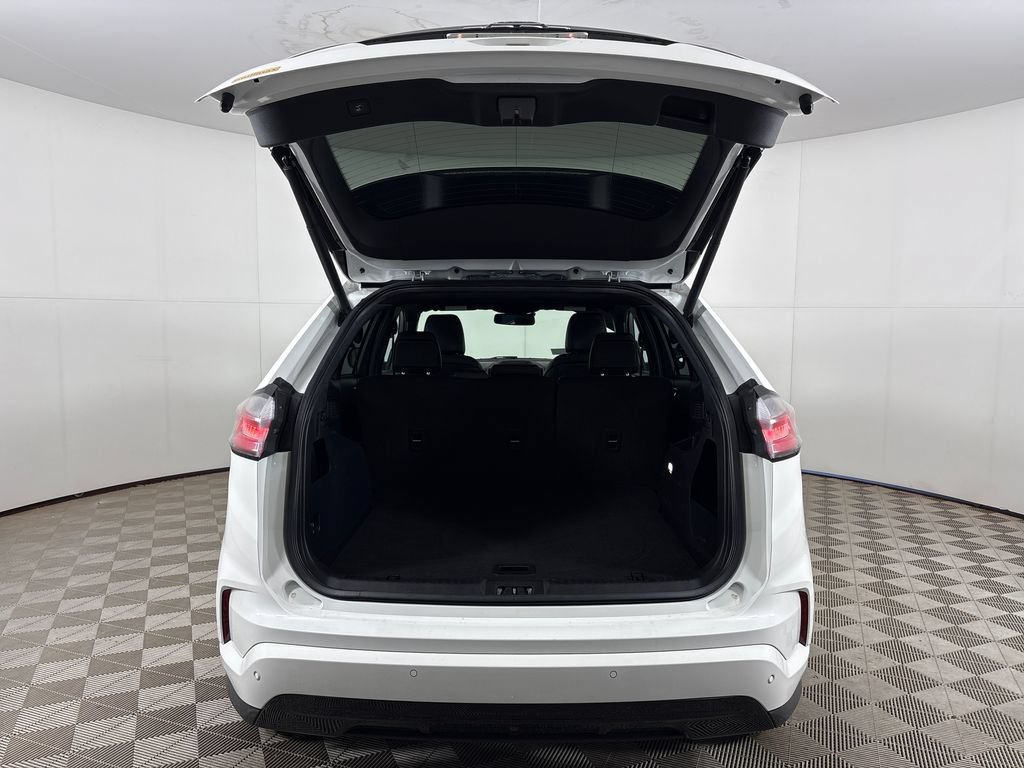 Certified 2024 Ford Edge ST-Line AWD/4WD image 25