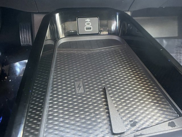 Certified 2025 Ford Mustang Mach-E Premium image 31