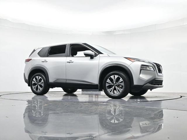 Used 2023 Nissan Rogue SV AWD/4WD image 35