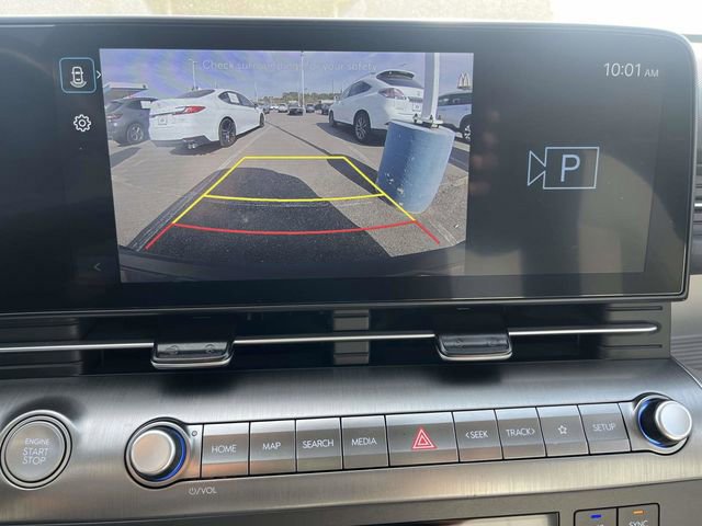 Used 2025 Hyundai Kona SEL AWD/4WD image 16