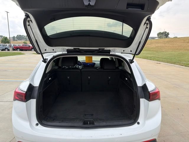 Used 2024 Buick Envision Preferred AWD/4WD image 13