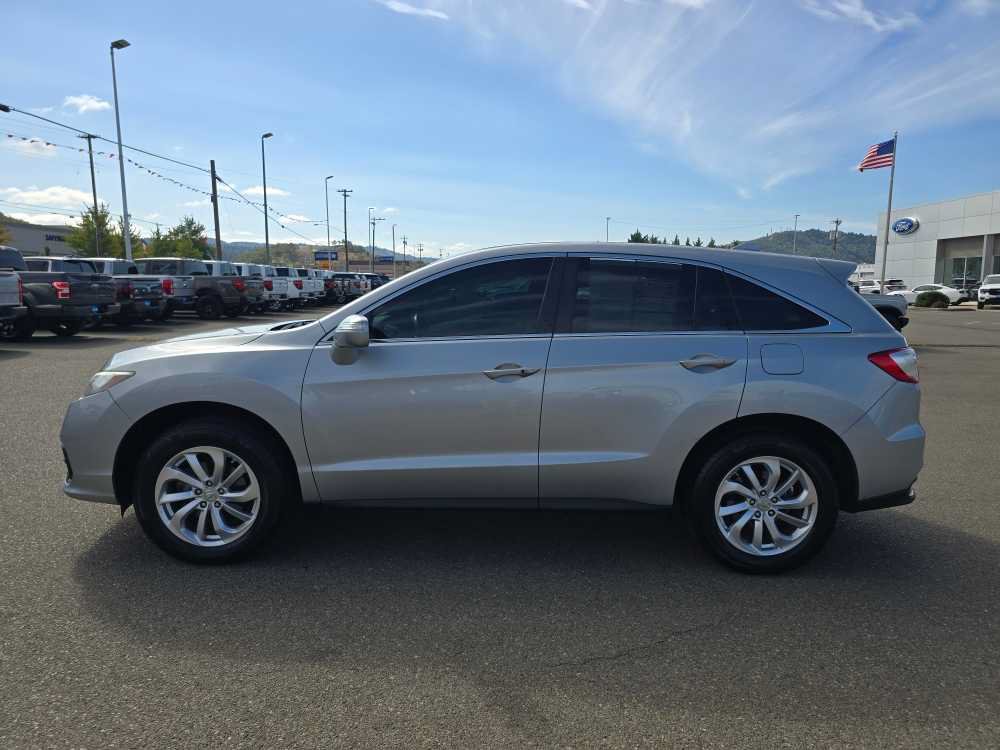 Used 2018 Acura RDX w/ Technology Package AWD/4WD image 2