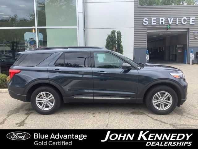 Certified 2023 Ford Explorer XLT AWD/4WD image 2