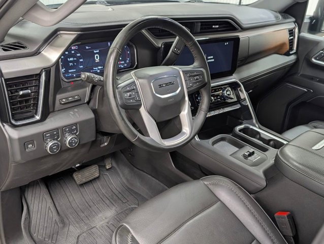 Used 2024 GMC Sierra 3500 Denali w/ Denali Reserve Package AWD/4WD image 11