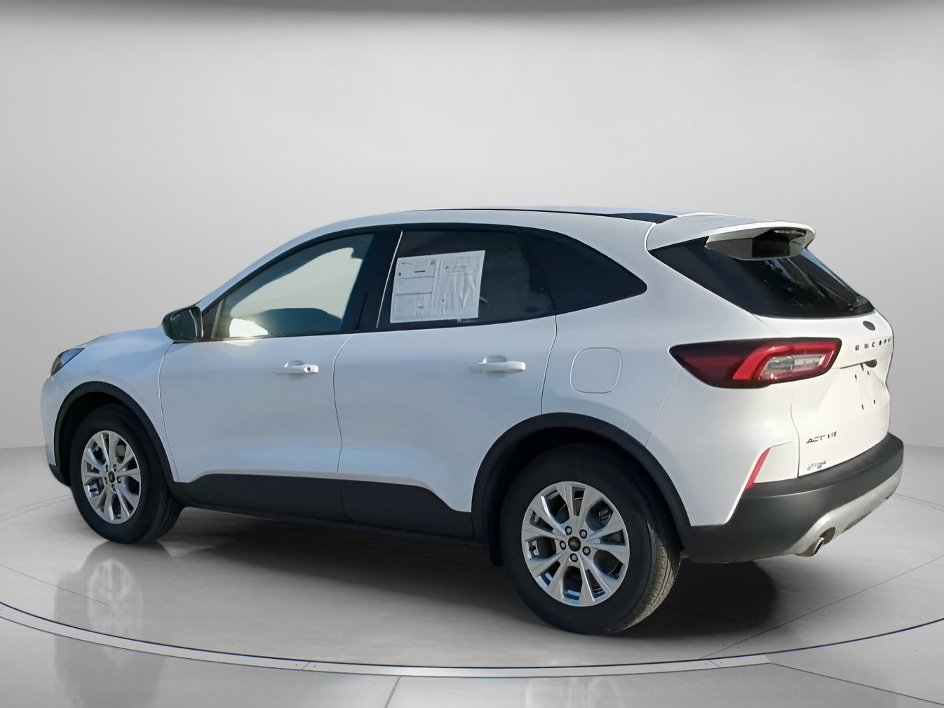 Certified 2025 Ford Escape Active FWD image 19