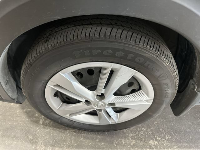 Used 2025 Nissan Kicks Play S FWD image 23