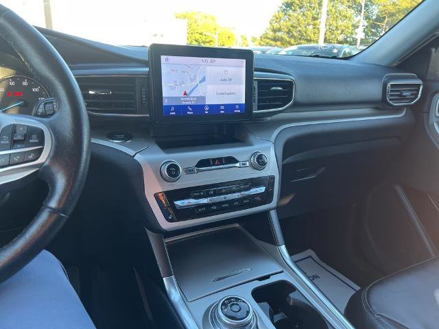 Certified 2022 Ford Explorer XLT w/ Equipment Group 202A image 28
