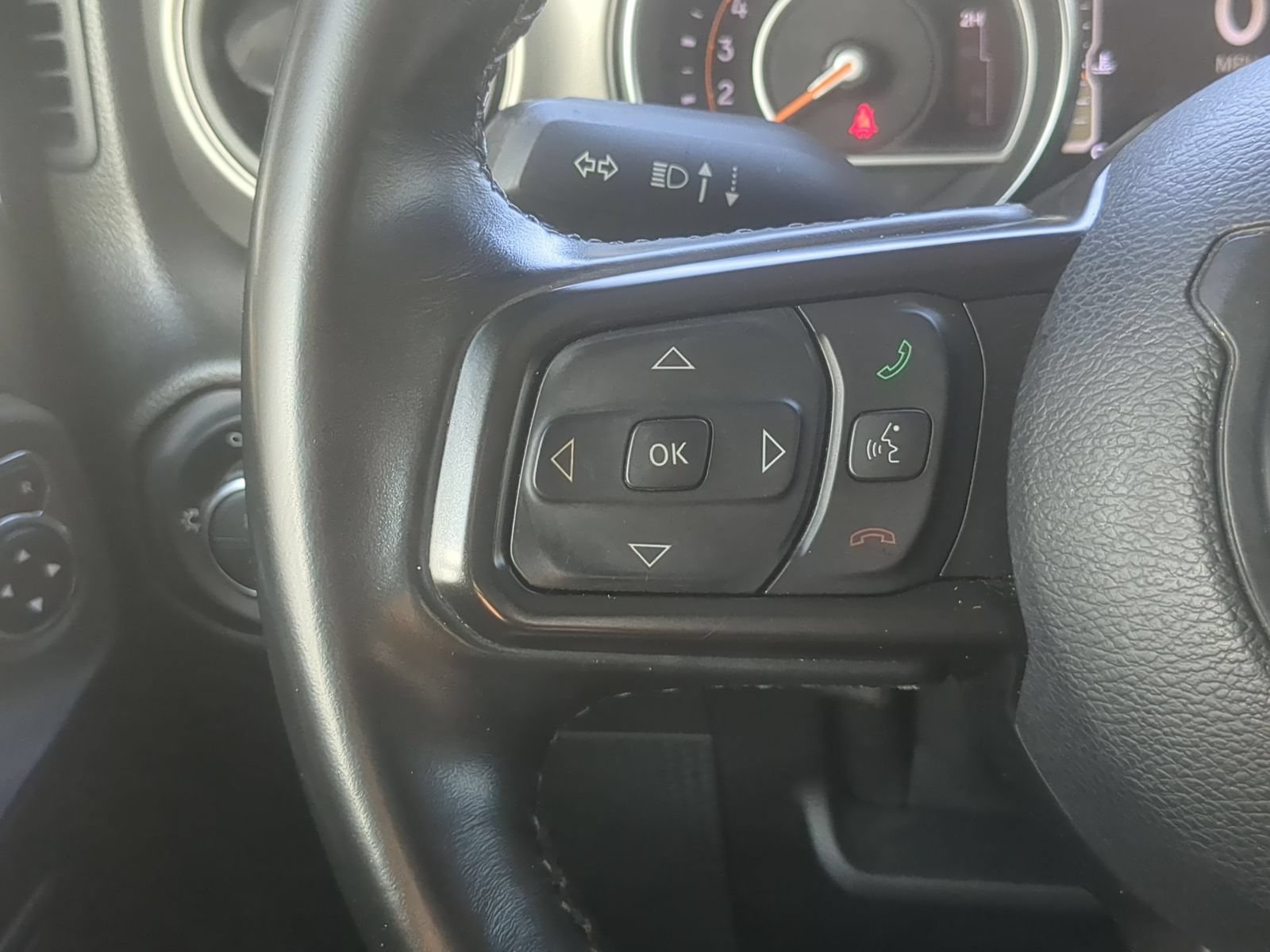 Used 2021 Jeep Gladiator Sport AWD/4WD image 16
