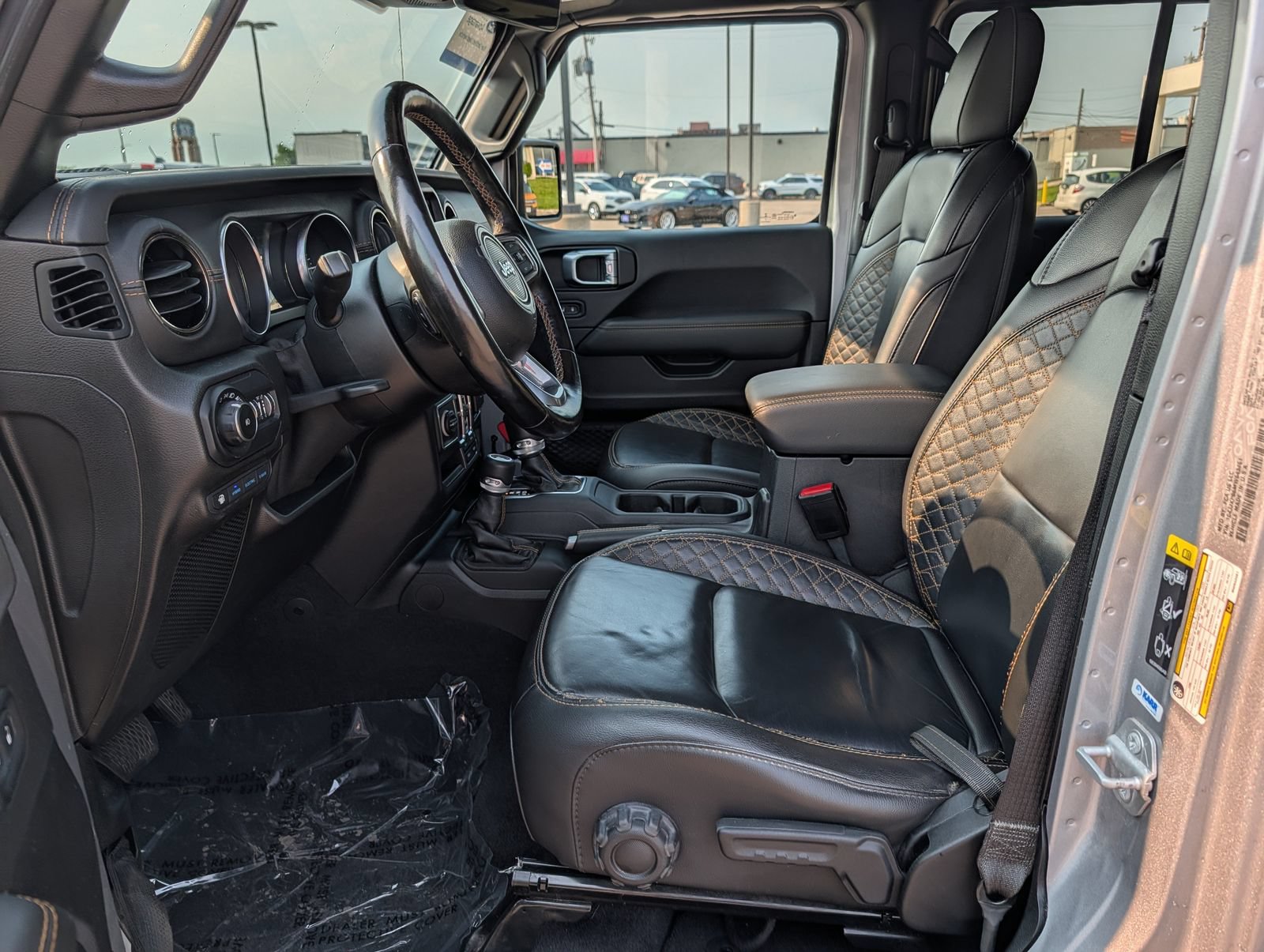 Used 2021 Jeep Wrangler Unlimited Sahara AWD/4WD image 16