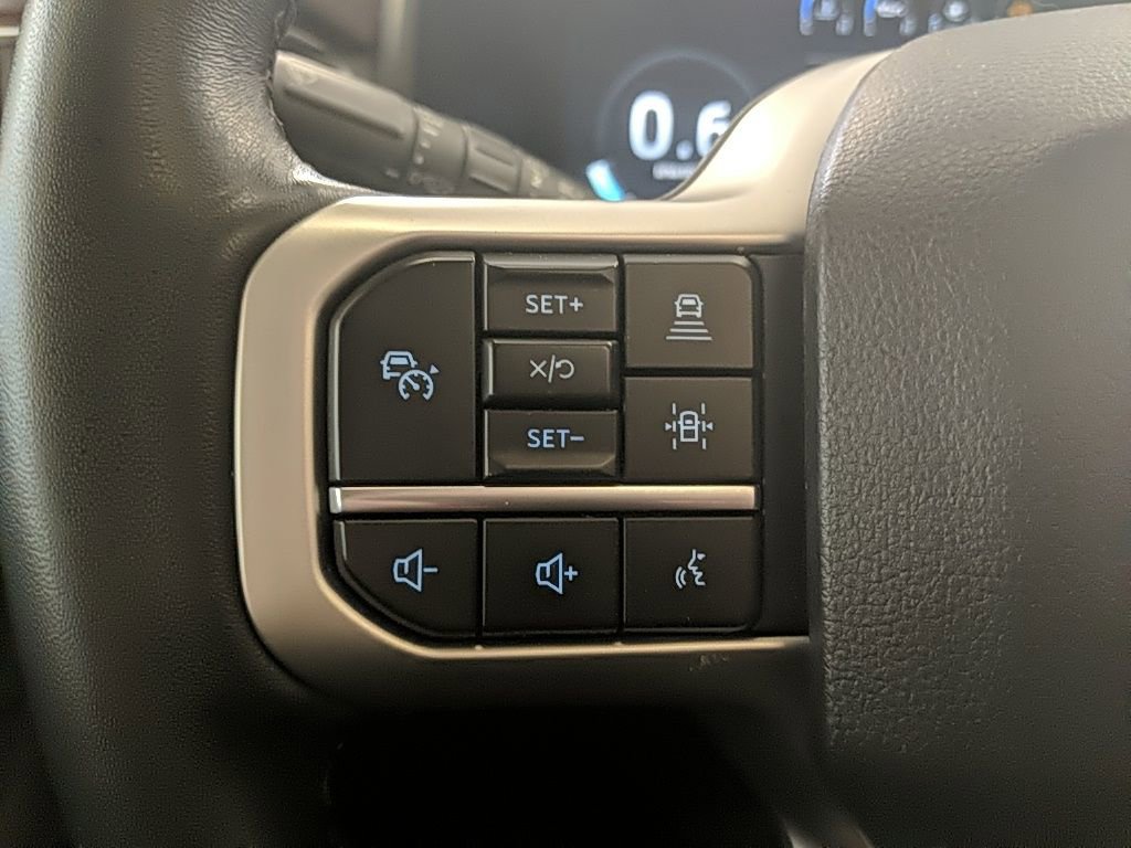 Certified 2023 Ford Expedition Limited image 20