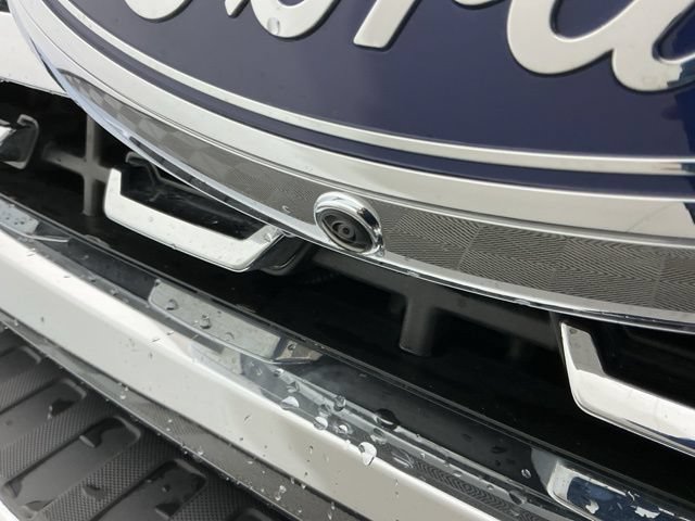 Certified 2025 Ford F350 Lariat w/ FX4 Off-Road Package AWD/4WD image 11