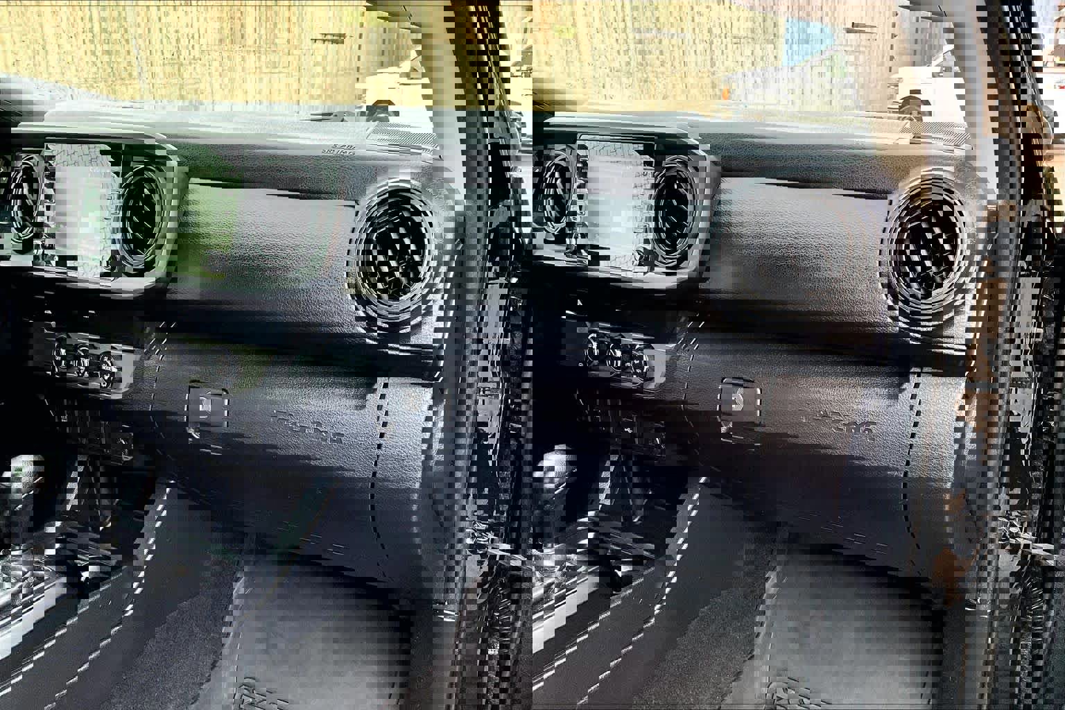 Used 2020 Toyota Tacoma SR w/ SX Package image 20