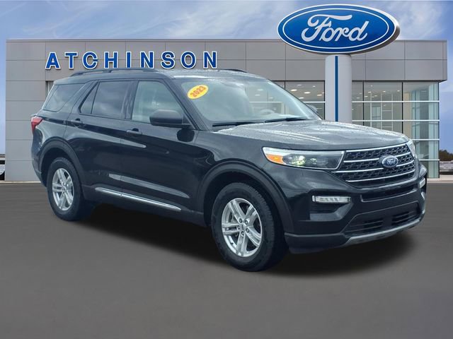 Certified 2023 Ford Explorer XLT w/ Equipment Group 202A AWD/4WD image 4