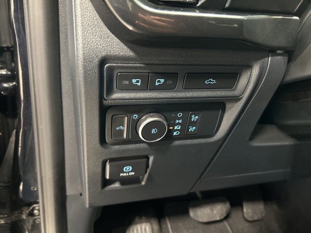 Certified 2021 Ford F150 XLT w/ Equipment Group 302A High image 14