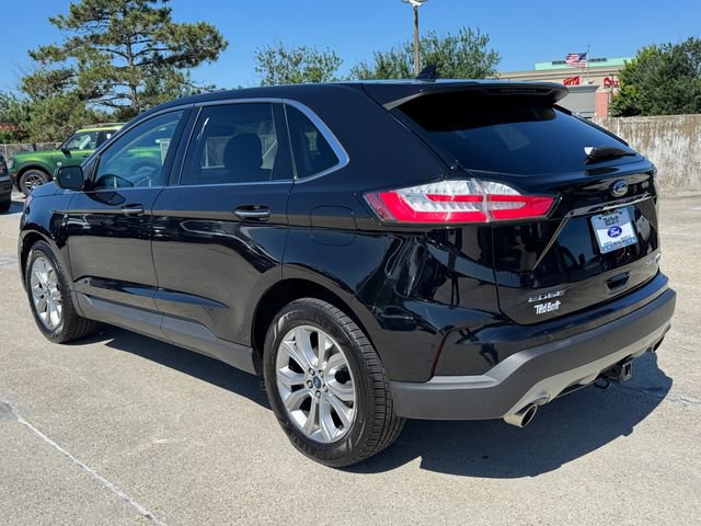 Certified 2019 Ford Edge Titanium w/ Class II Trailer Tow Package AWD/4WD image 10