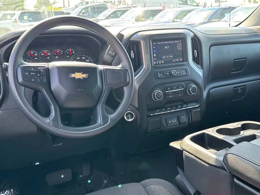 Used 2025 Chevrolet Silverado 1500 Custom RWD image 34