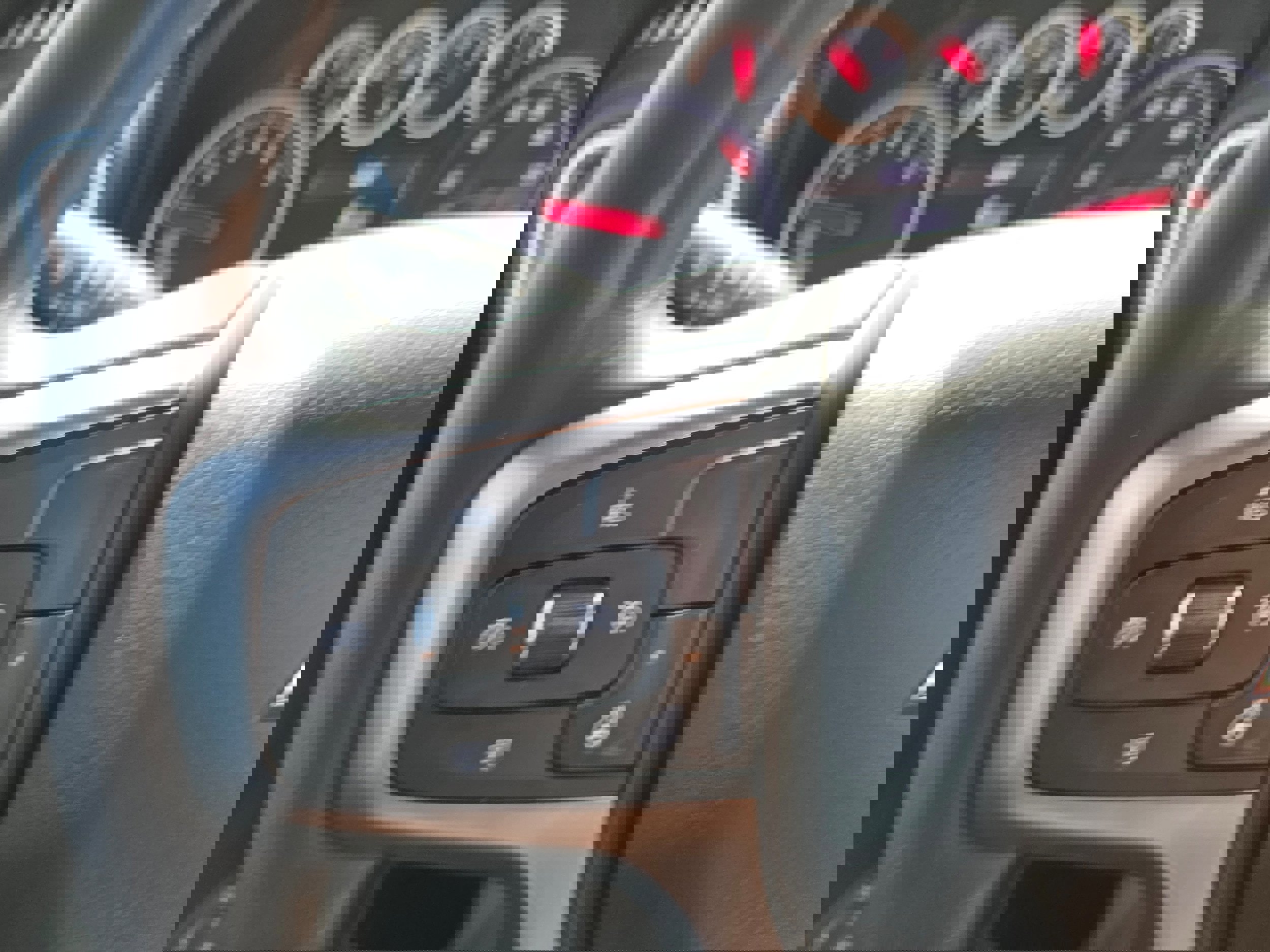 Used 2019 Chevrolet Silverado 1500 RST image 16