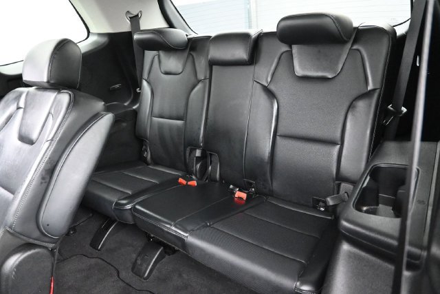 Used 2025 Kia Telluride S FWD image 28