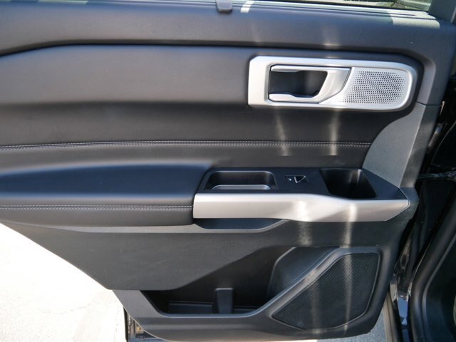 Certified 2023 Ford Explorer Limited w/ Limited Technology Package AWD/4WD image 14
