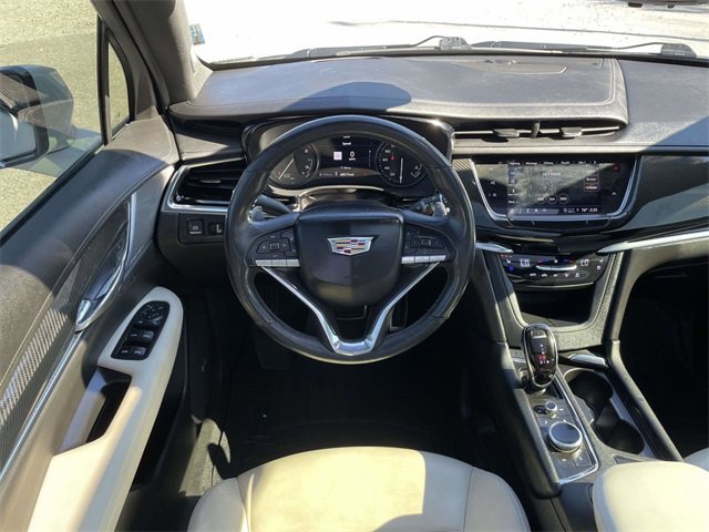 Used 2021 Cadillac XT6 Sport image 15