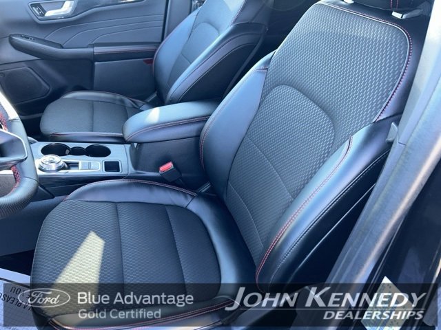Certified 2023 Ford Escape ST-Line w/ Tech Pack #1 image 9