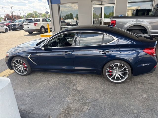 Used 2019 Genesis G70 3.3T Advanced w/ Elite Package RWD image 3