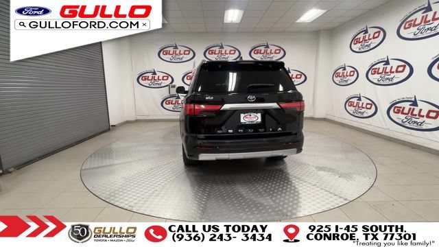 Used 2024 Toyota Sequoia Capstone AWD/4WD image 3
