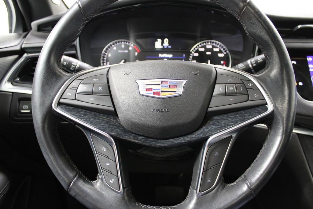 Used 2024 Cadillac XT5 Premium Luxury AWD/4WD image 39