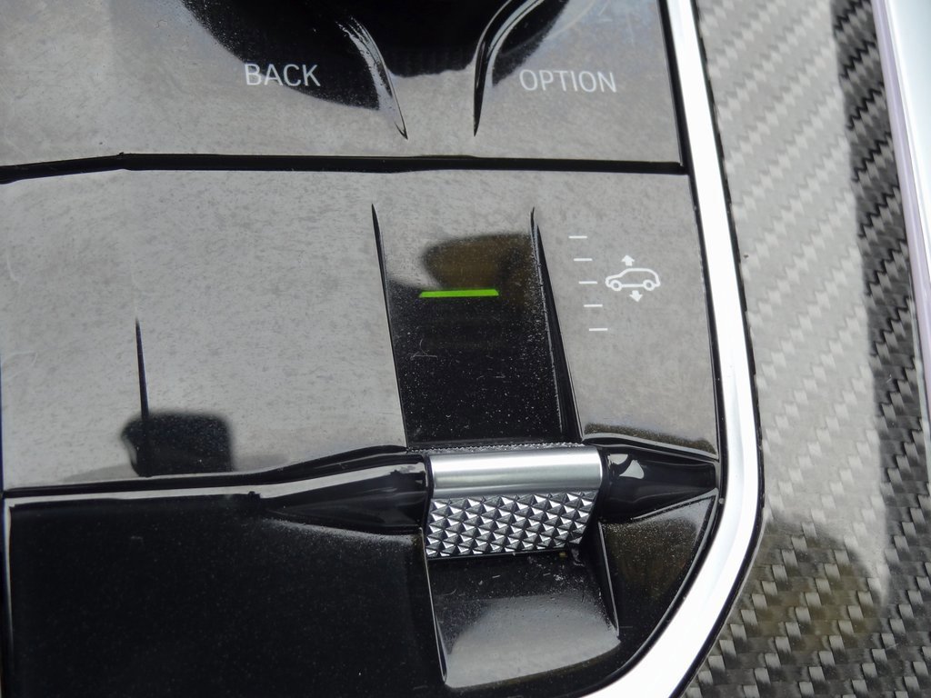 Used 2024 BMW X7 M60i w/ Executive Package image 57