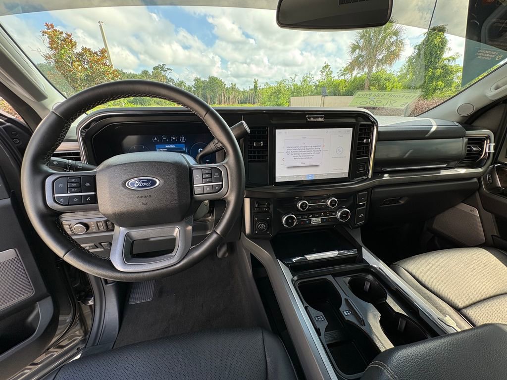 Certified 2025 Ford F250 Lariat w/ Tremor Off-Road Package AWD/4WD image 8