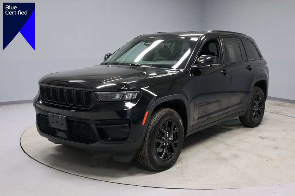 Used 2024 Jeep Grand Cherokee Altitude