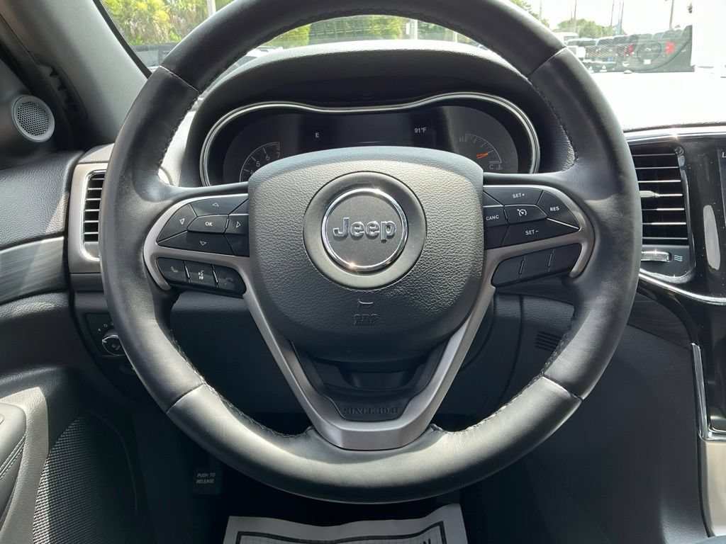Used 2022 Jeep Grand Cherokee Laredo X RWD image 42