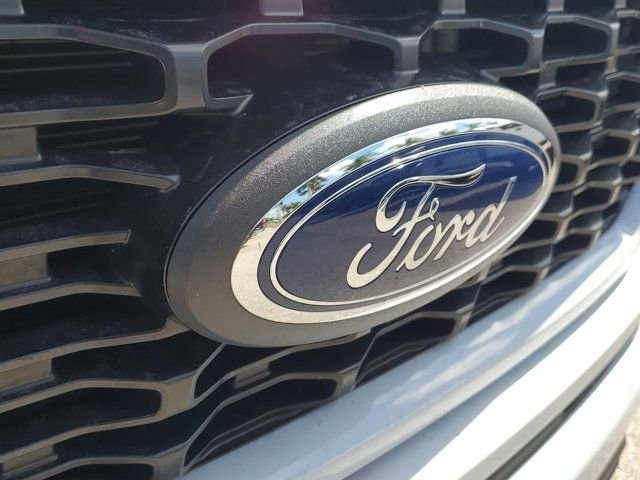 Certified 2022 Ford F150 XL w/ STX Appearance Package image 7