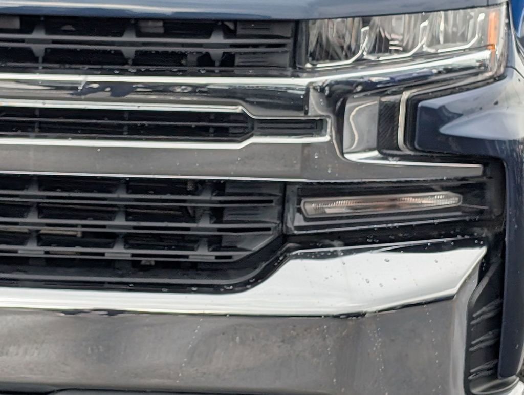 Used 2022 Chevrolet Silverado 1500 LT image 10