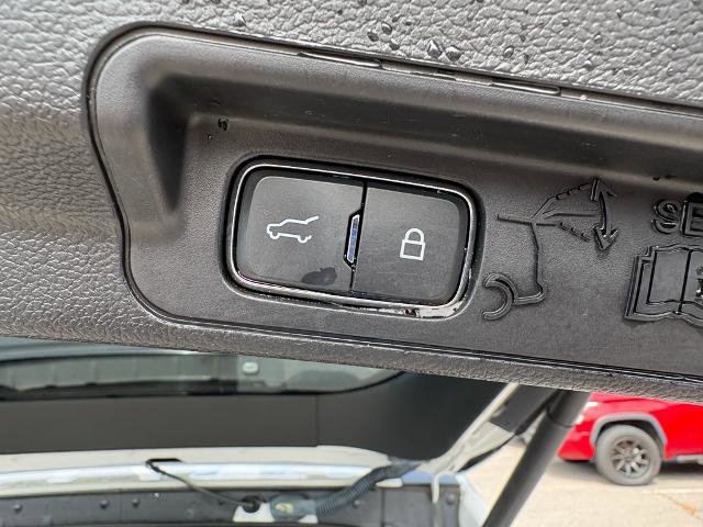 Certified 2020 Ford Explorer Limited w/ Class III Trailer Tow Package image 10