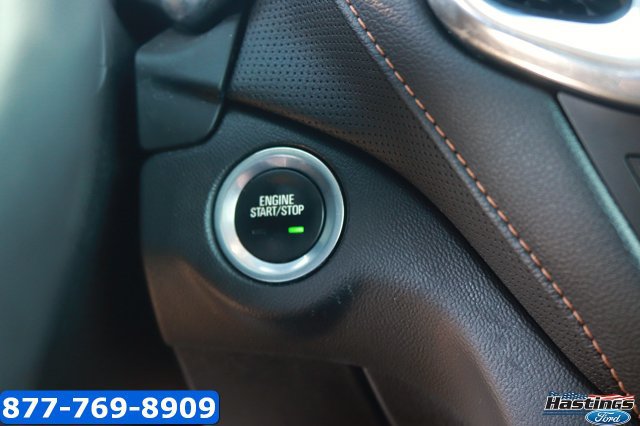 Used 2018 Chevrolet Equinox Premier AWD/4WD image 25