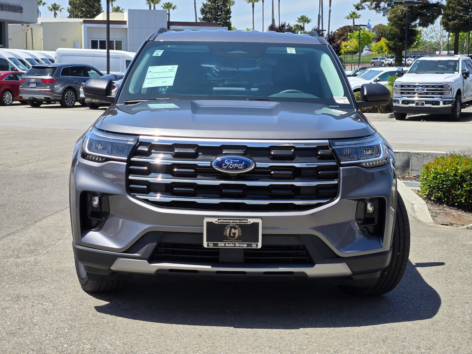 Certified 2025 Ford Explorer Active w/ Active Comfort Package RWD image 2