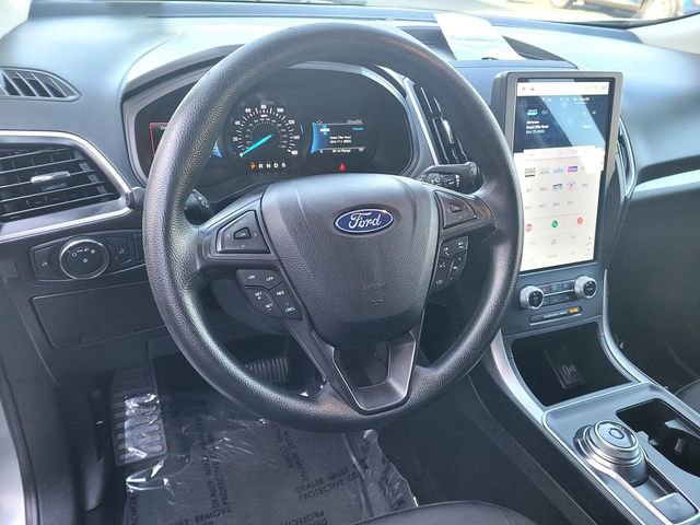 Certified 2022 Ford Edge SE w/ Black Appearance Package AWD/4WD image 6