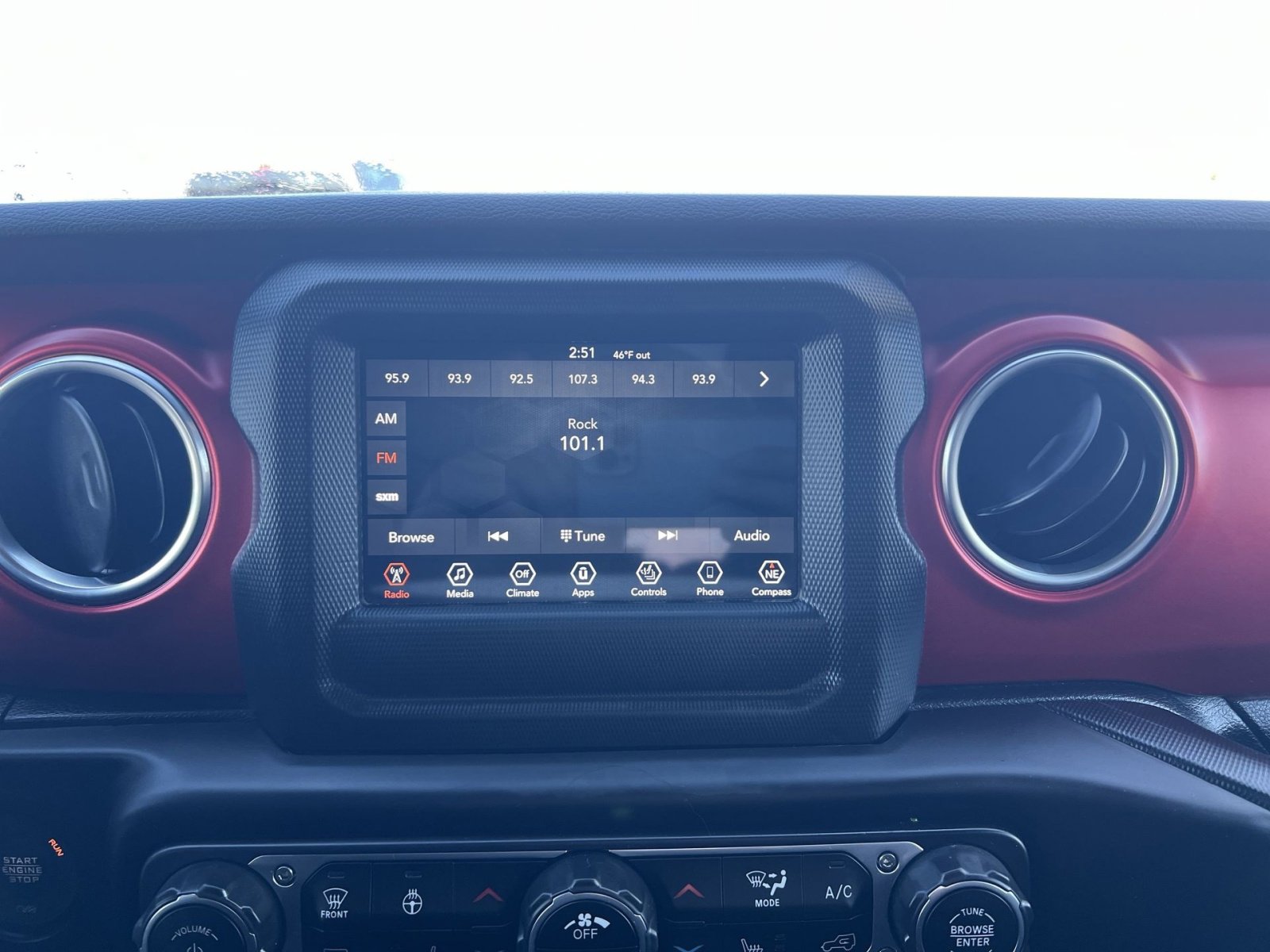 Used 2021 Jeep Wrangler Unlimited Rubicon w/ LED Lighting Group image 18