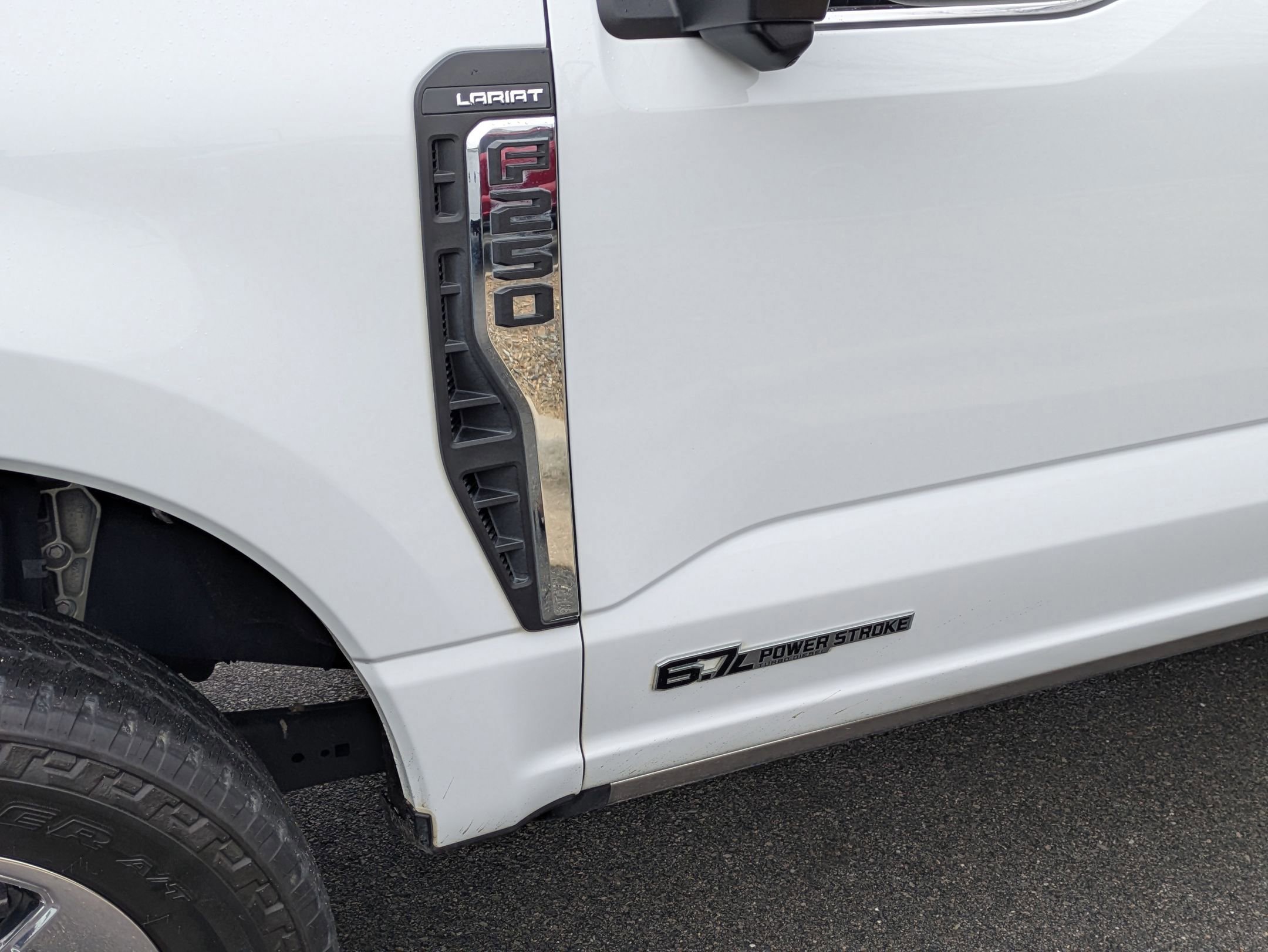 Certified 2024 Ford F250 Lariat w/ Lariat Ultimate Package image 14