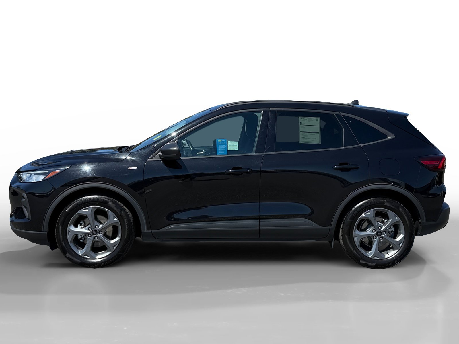 Certified 2025 Ford Escape ST-Line FWD image 2