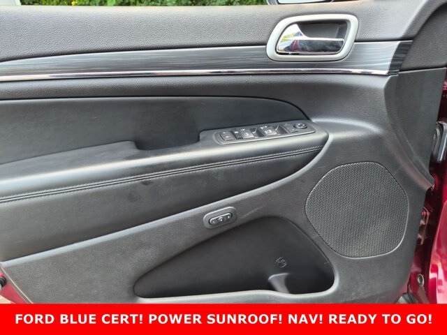Used 2021 Jeep Grand Cherokee Limited w/ Sun & Sound Group AWD/4WD image 12