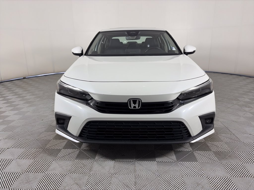 Used 2024 Honda Civic Touring image 2
