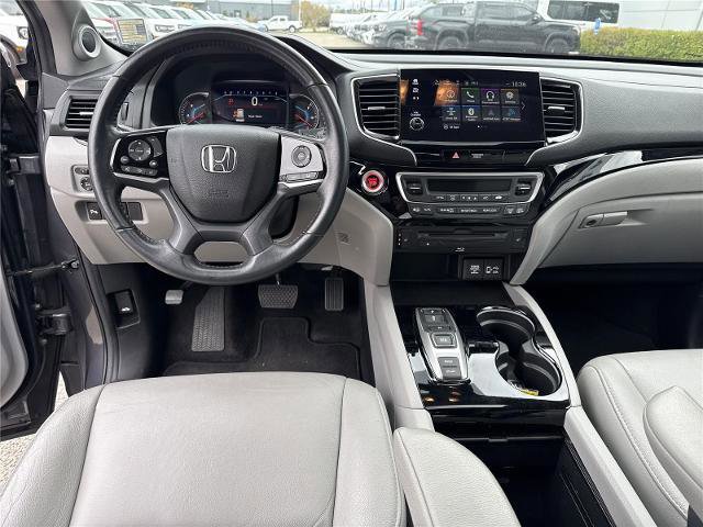 Used 2022 Honda Pilot Touring image 13