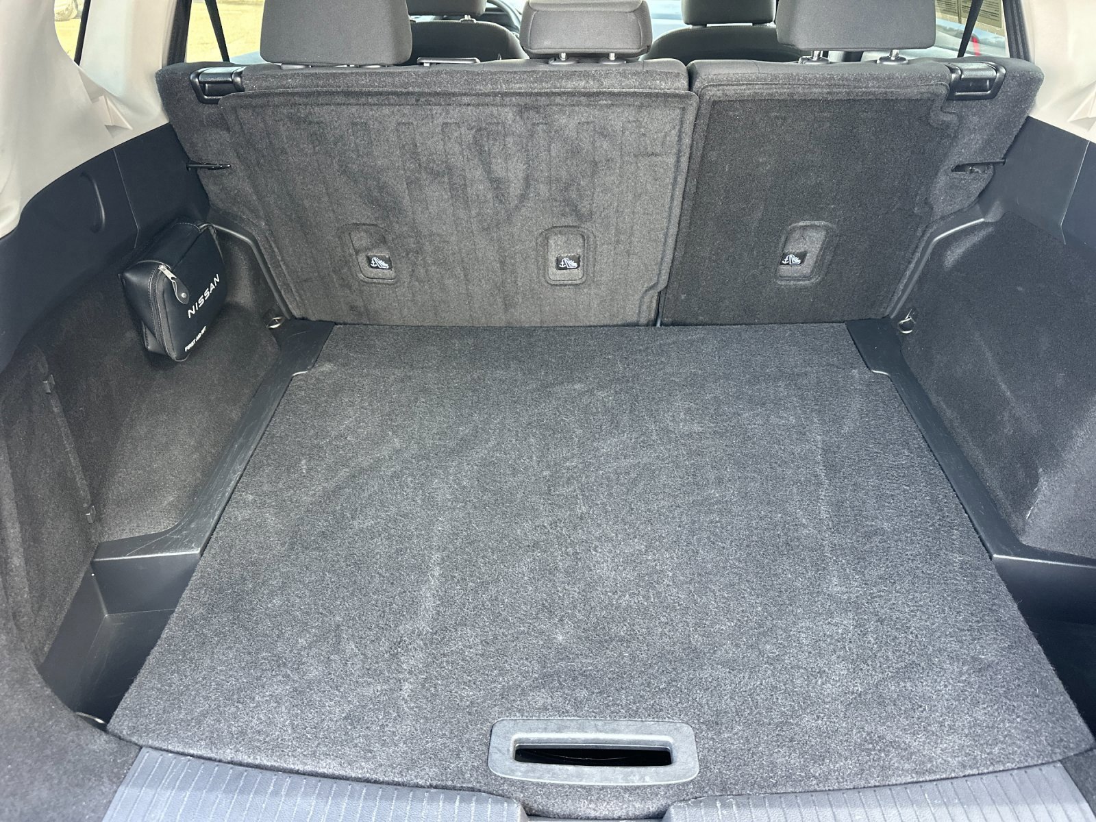 Used 2024 Nissan Rogue S image 14