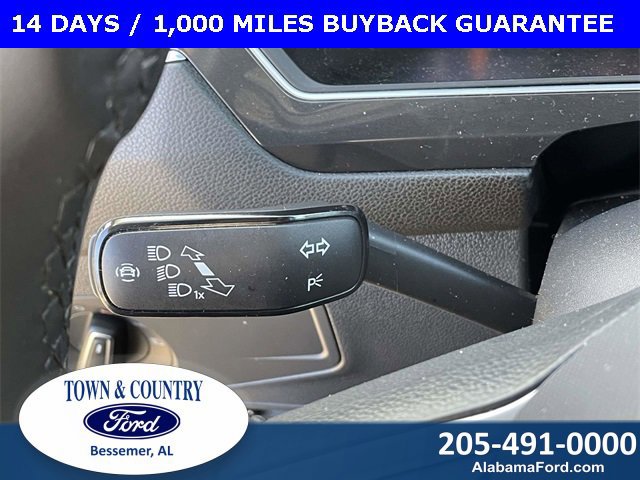 Used 2024 Volkswagen Tiguan Wolfsburg Edition image 31