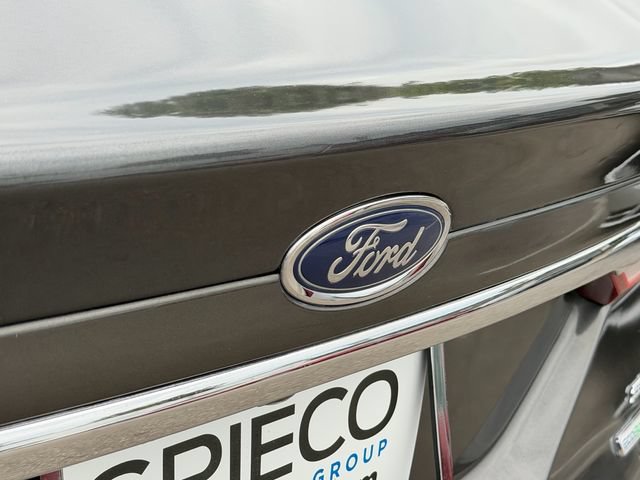 Certified 2017 Ford Fusion SE w/ Fusion SE Technology Package FWD image 15