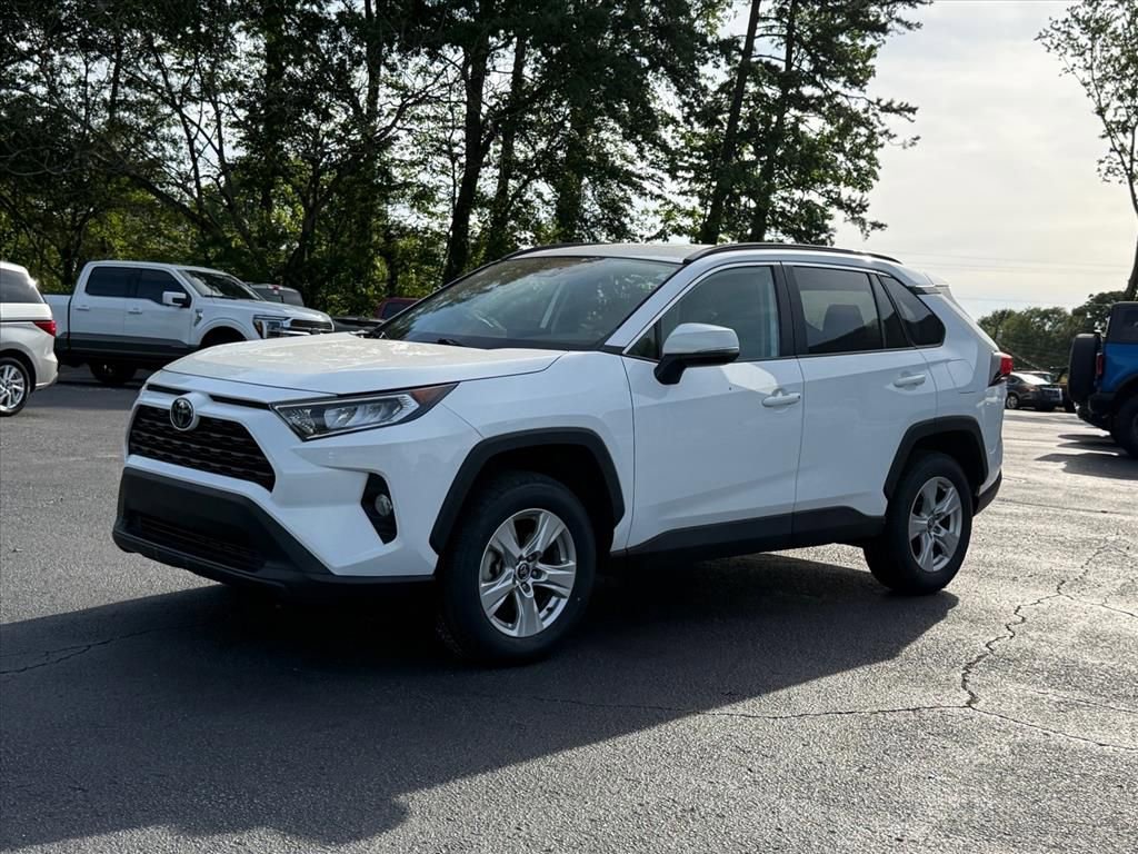 Used 2021 Toyota RAV4 XLE FWD image 8